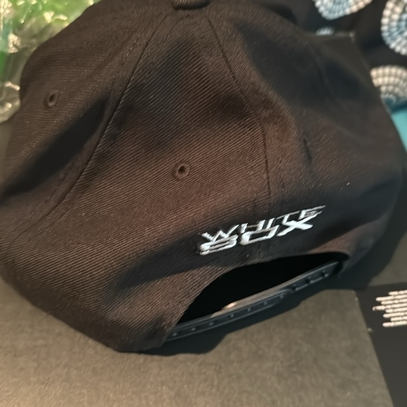 Chicago White Sox SnapBack (City Flag) - Picture 2 of 4